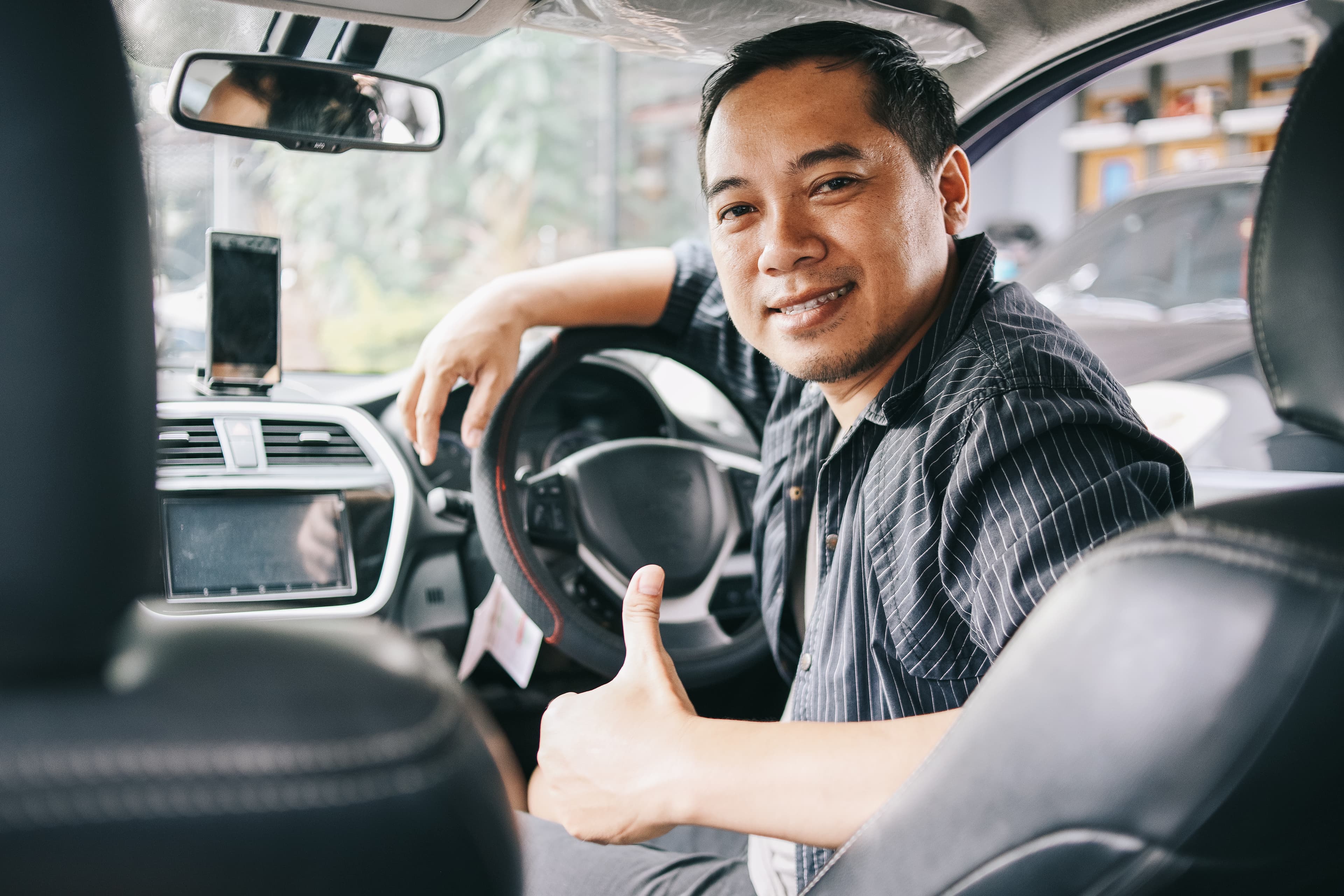 Berkendara Dengan Kami